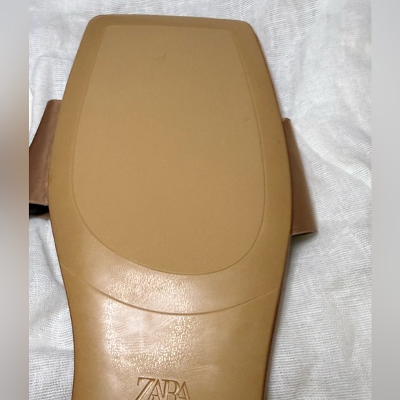 NWT ZARA WOMEN’S EMBELLISHED FLAT SANDALS BEIGE Size 11 - Picture 11 of 14